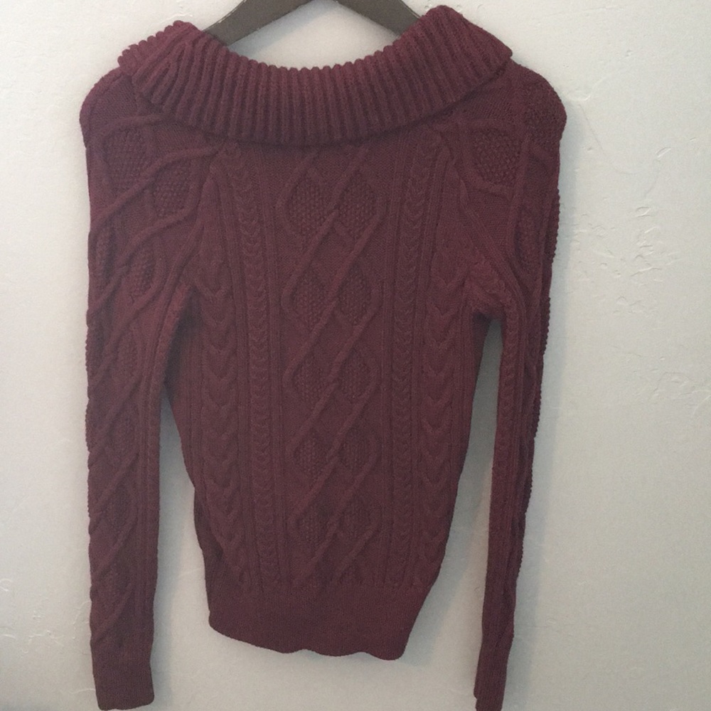 Eddie Bauer Cable Knit Sweater - Picture 2 of 4